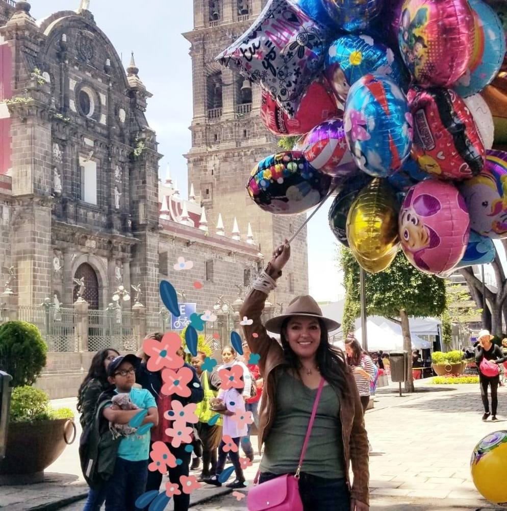 Meet your Posher, Adriana